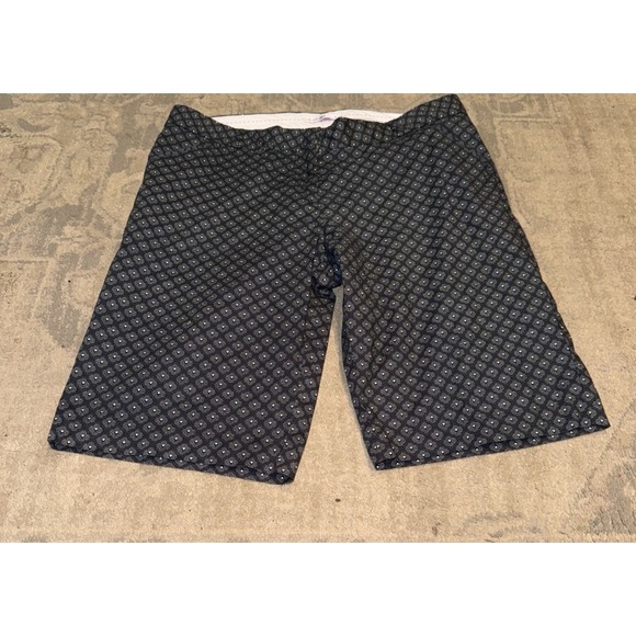 Peter Millar Pants - Peter‎ Millar Wicking Golf Shorts Grayish Black Women Sz 8 Geometric Lightweight